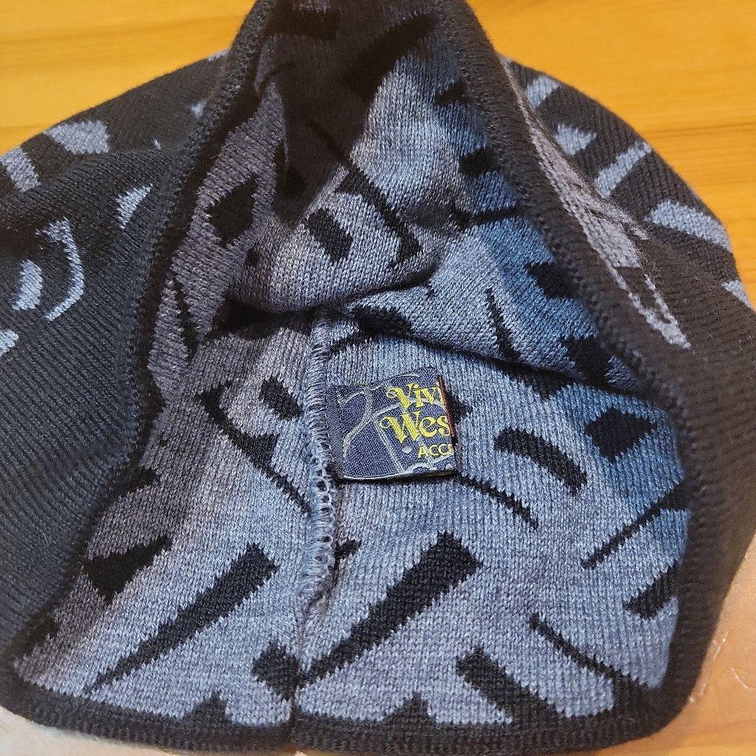 ヴィヴィアン　ニット帽　ビーニー　黒　ロゴ付き