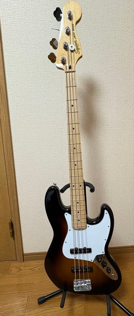 ら*る様 スクワイヤー　ジャズベース　エレキベース