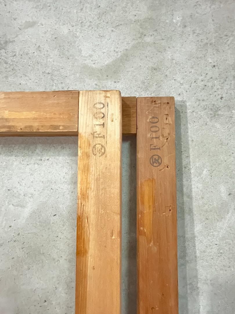 中古キャンバス木枠　F 100号(一久製)　２本