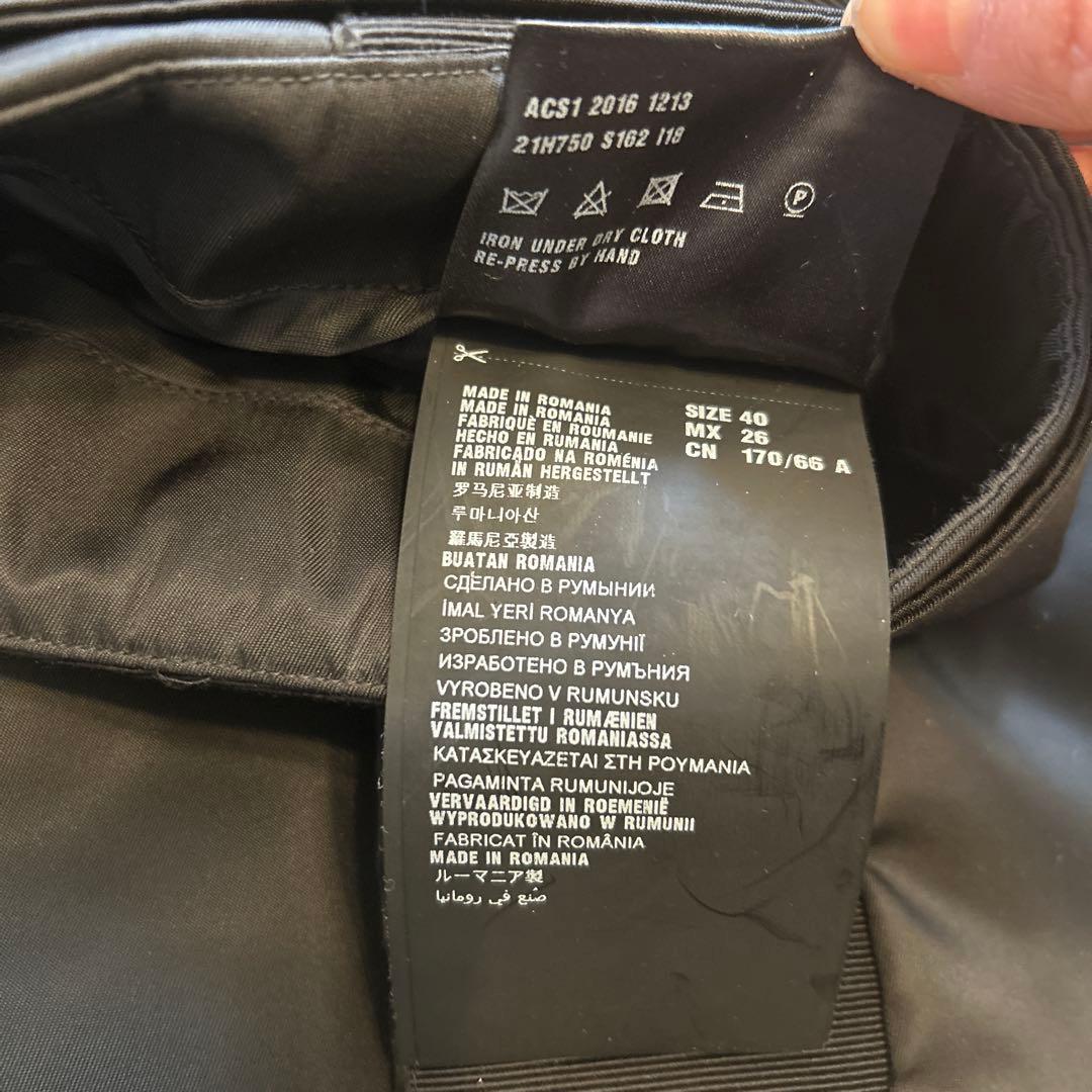 プラダ　PRADA スカート　40（M）黒　新品同様　美品