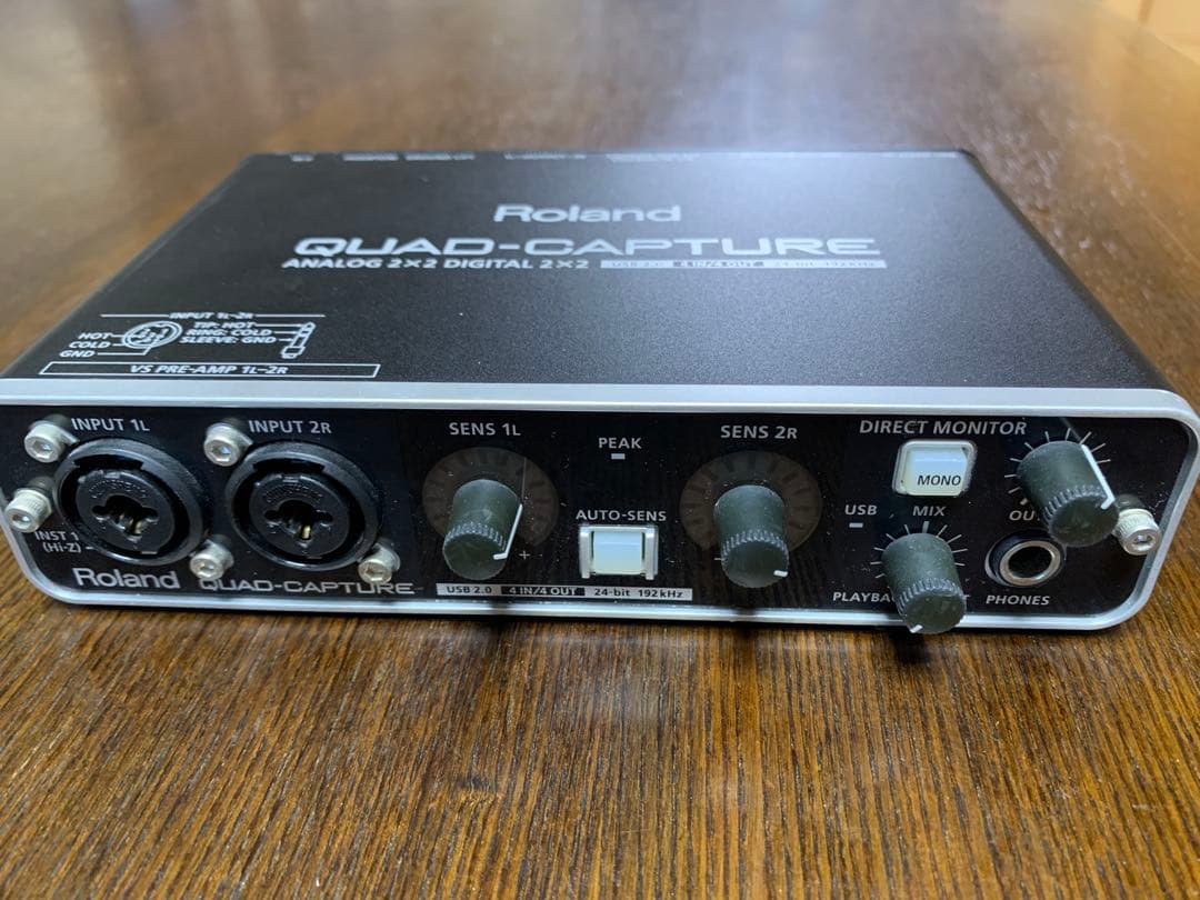美品Roland QUAD-CAPTURE オーディオインターフェイス