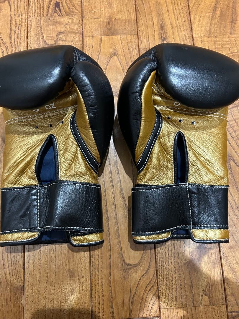 8オンスマジックテープ式 ウイニンググローブ