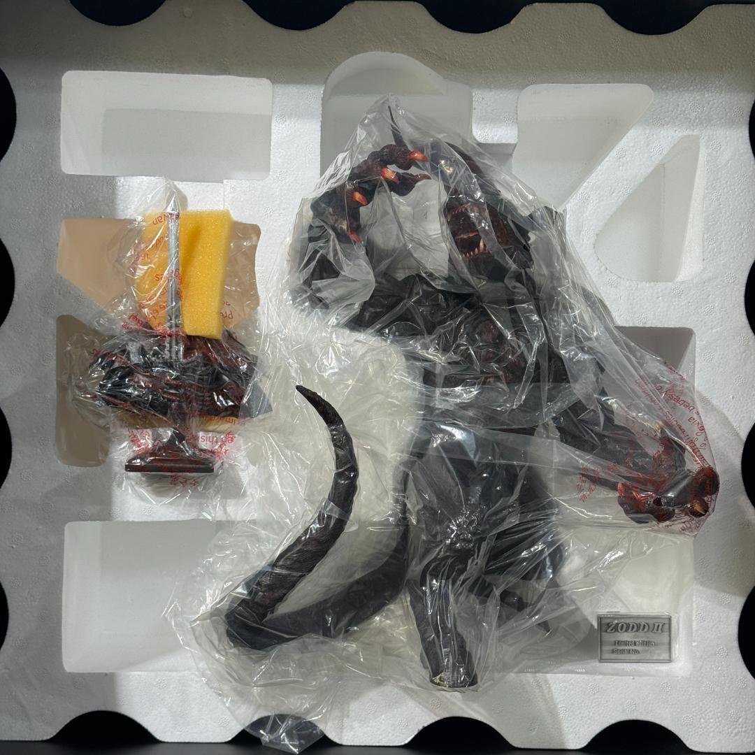 ART OF WAR ベルセルク ゾッド 髑髏の騎士 血しぶき フィギュア