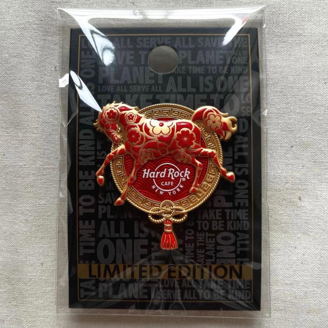 【海外店舗限定 】 HardRockCafe2026馬horse午NYピンバッジ