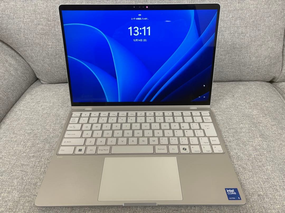 2025年富士通FMV Note Cメモリ16GB　ノート美品／傷なし