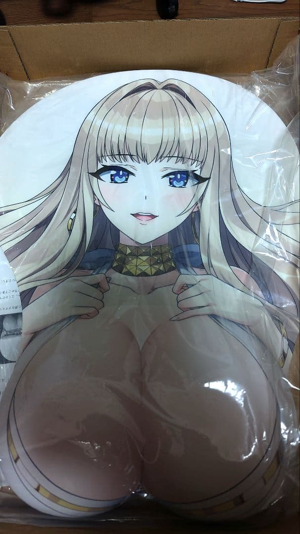 ヴィーナ　ドルウェブ　等身大　マウスパッド