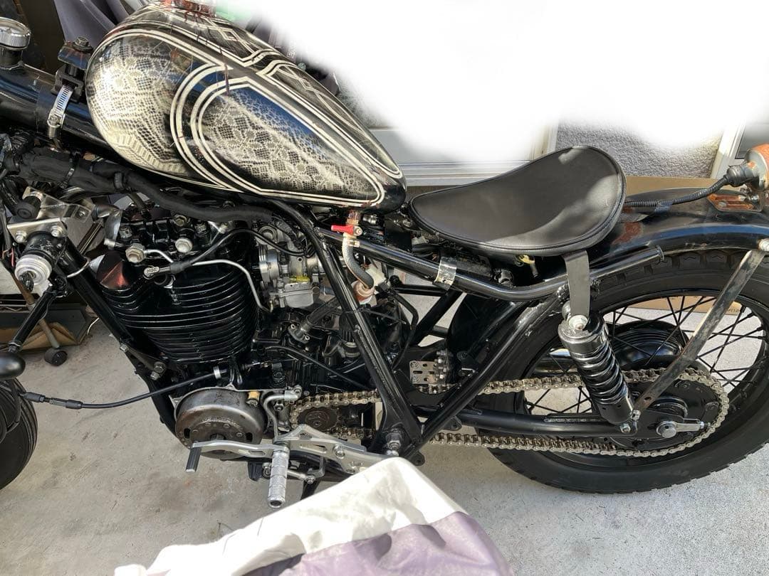 sr400用ピーナッツタンク