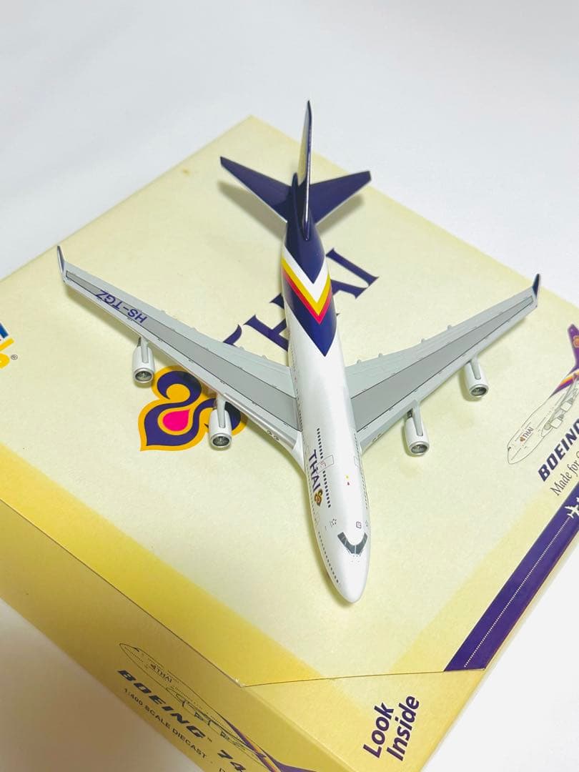 Gemini 1/400 B747-400 THAI タイ航空