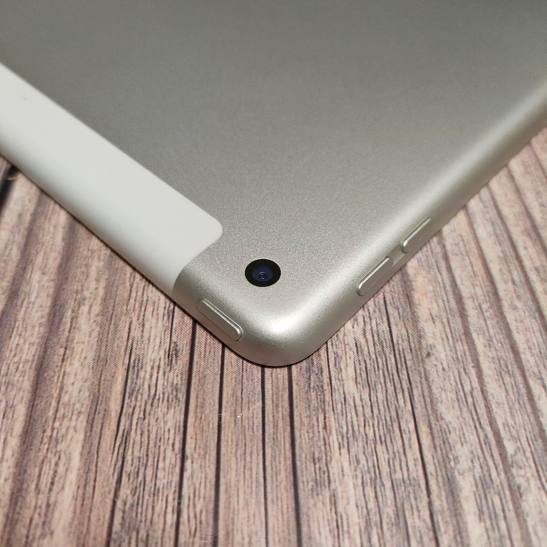 iPad 第7世代 32GB SIMフリー 美品