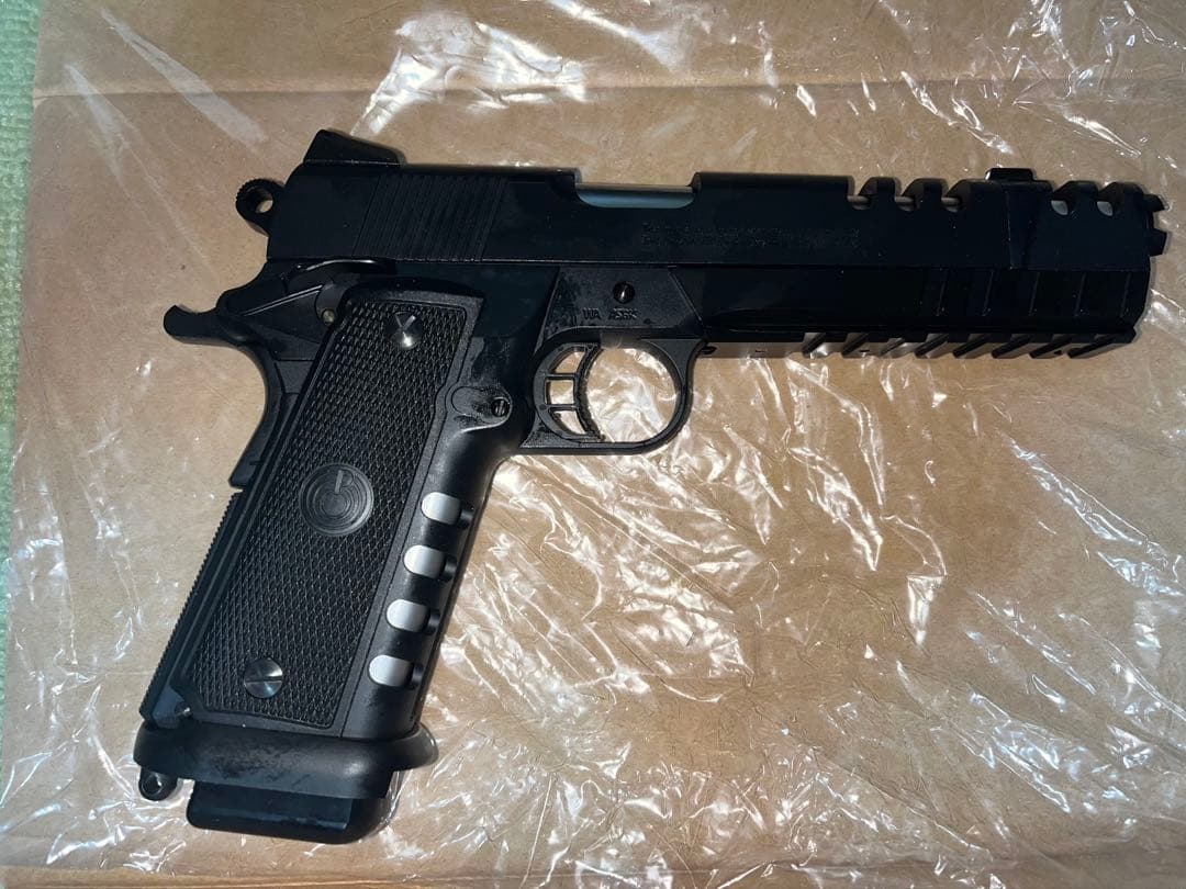 超希少 WA エアーソフトガン ドーベルマン.45 リミテッドエディション