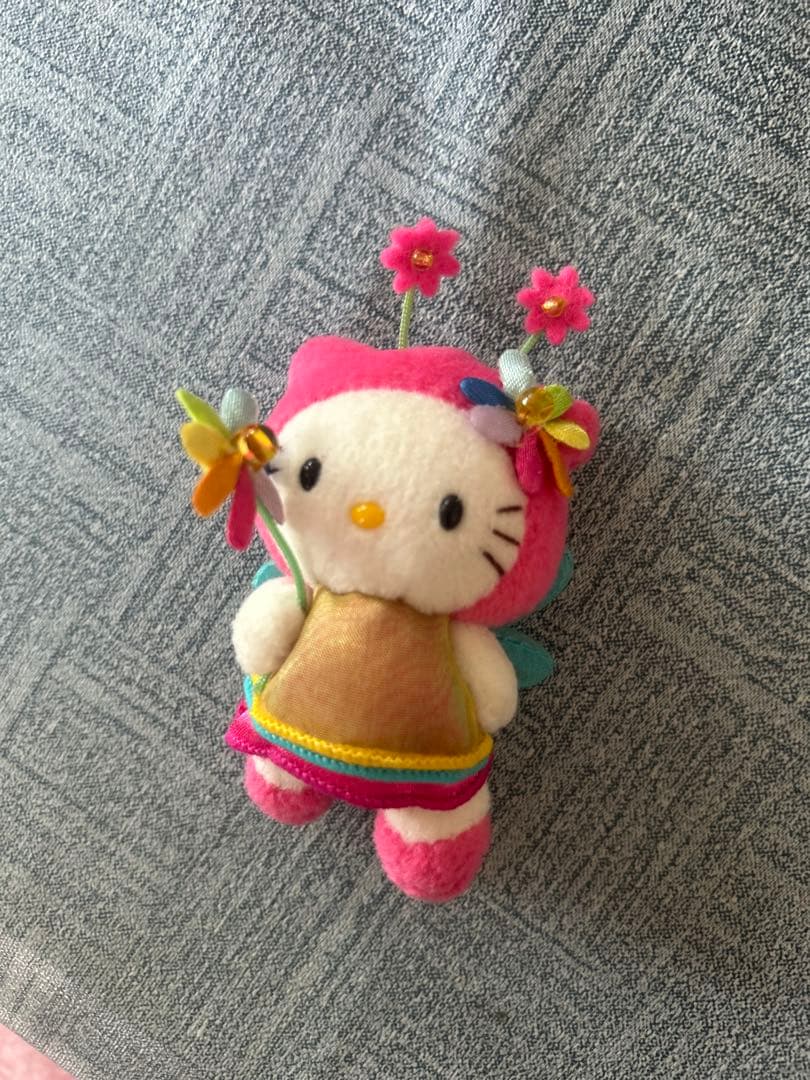 ハローキティ　ハル　フェアリー　マスコット