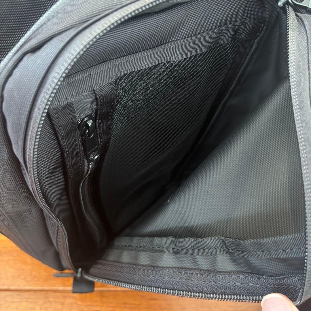 BRIEFING SOLID WAVE SW 2WAYPACK ブラック