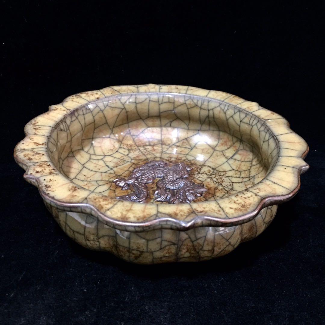 文房具　宋時代　龍文 哥窯青磁 陶器　冰裂纹 貫入