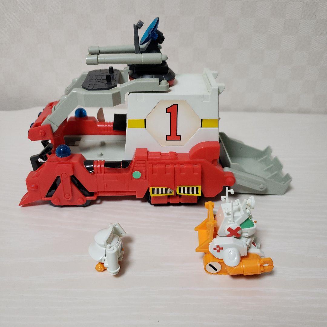 バンダイ元祖SDガンダム　コスモブレイザー　キャプテンレッド　ジャンク品