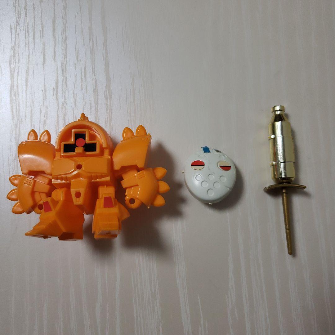 バンダイ元祖SDガンダム　コスモブレイザー　キャプテンレッド　ジャンク品