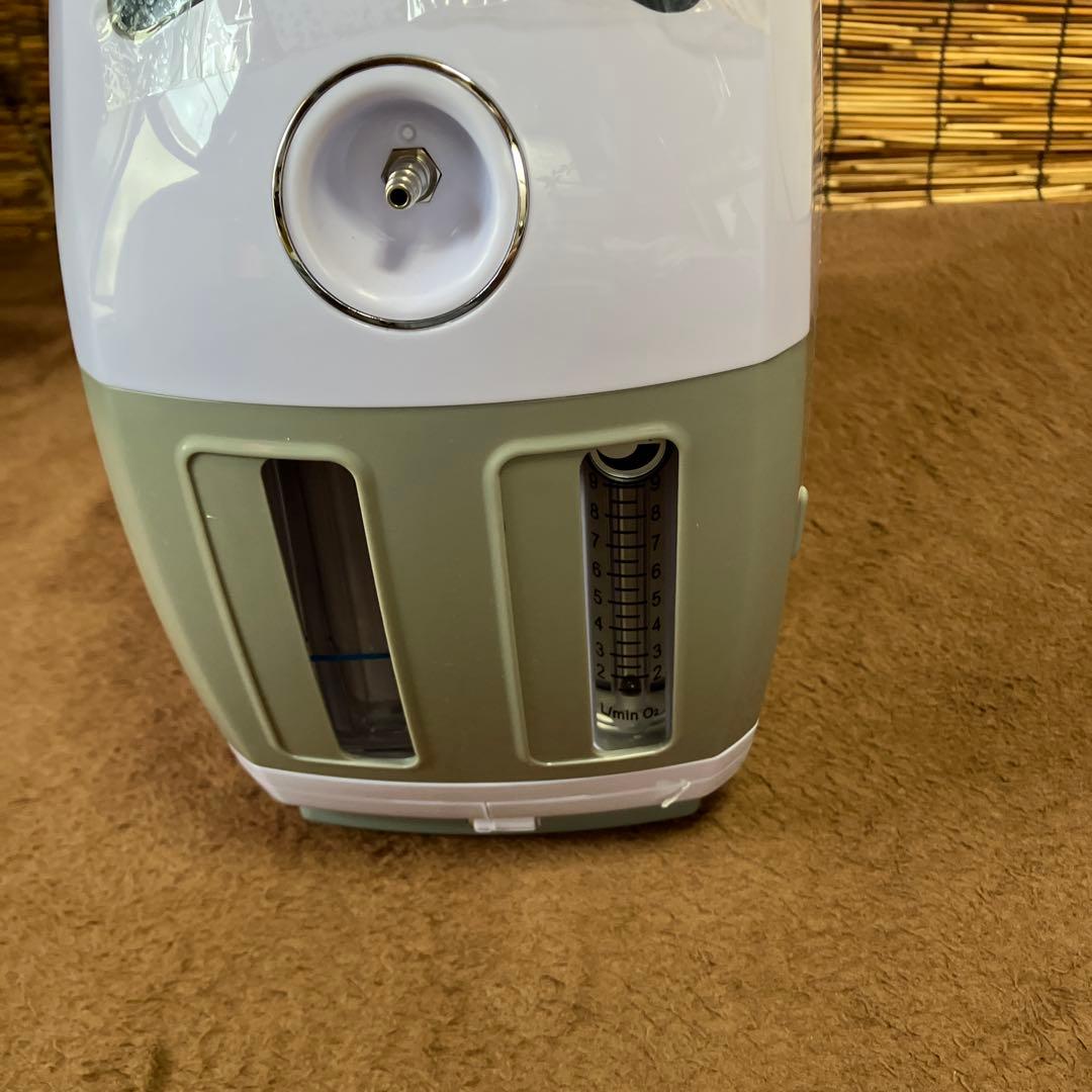 ペット用向け・高性能酸素濃縮器MAF mini1.5 酸素室S ・酸素濃度計美品