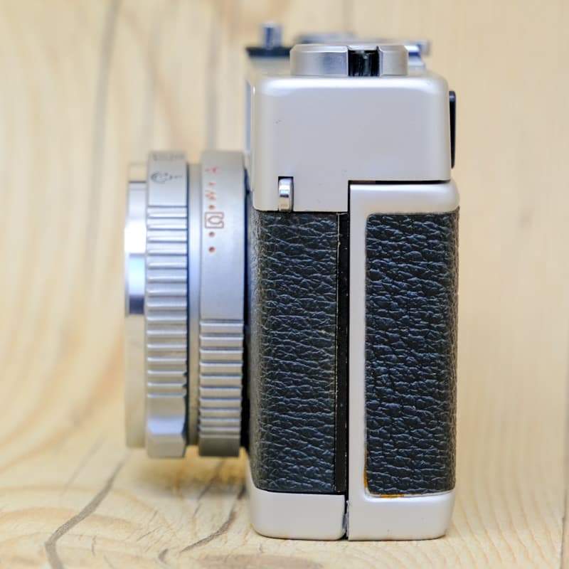 【整備品】KONICA C35 E&L コニカ 美品　フィルター付