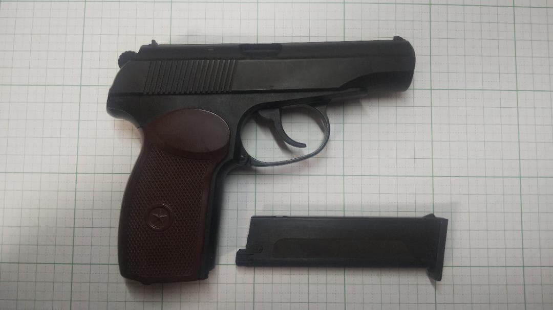 KSC マカロフPM スペアマガジン付き