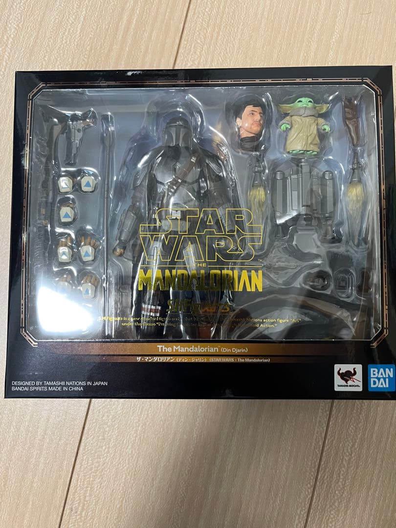 SHフィギュアーツ　マンダロリアン　ディン・ジャリン