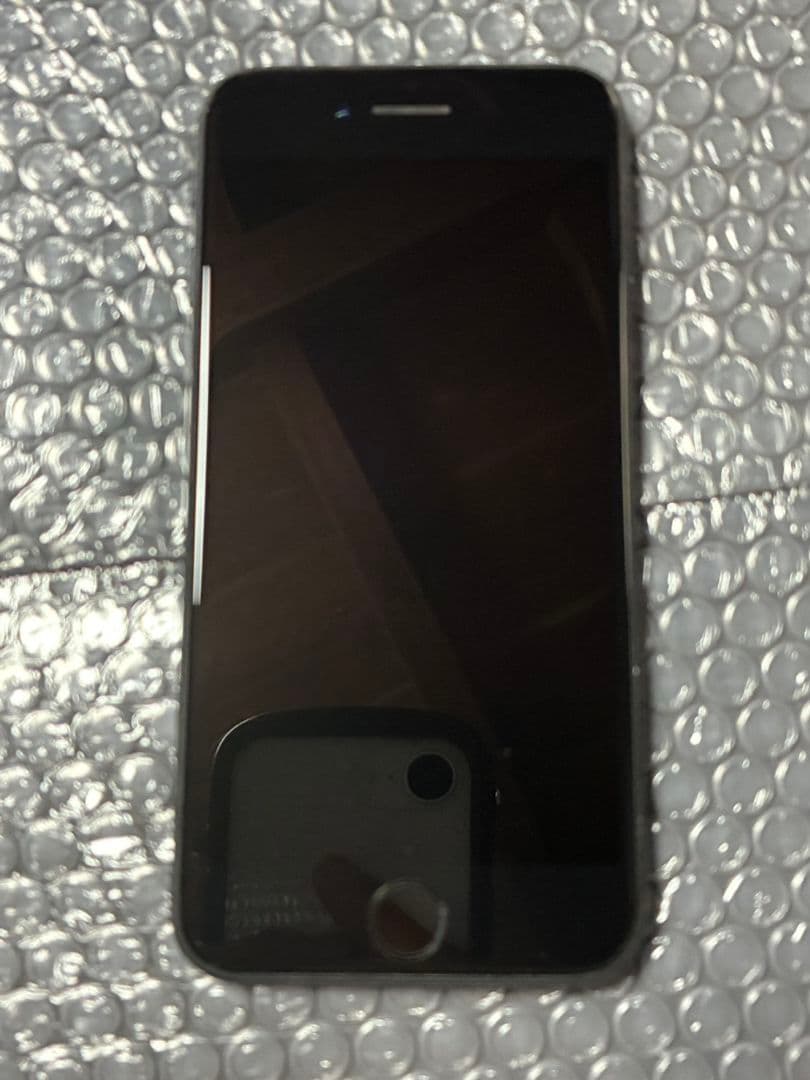 期間限定値下げ！Apple　iPhoneSE2　ブラック64GB 本体のみ