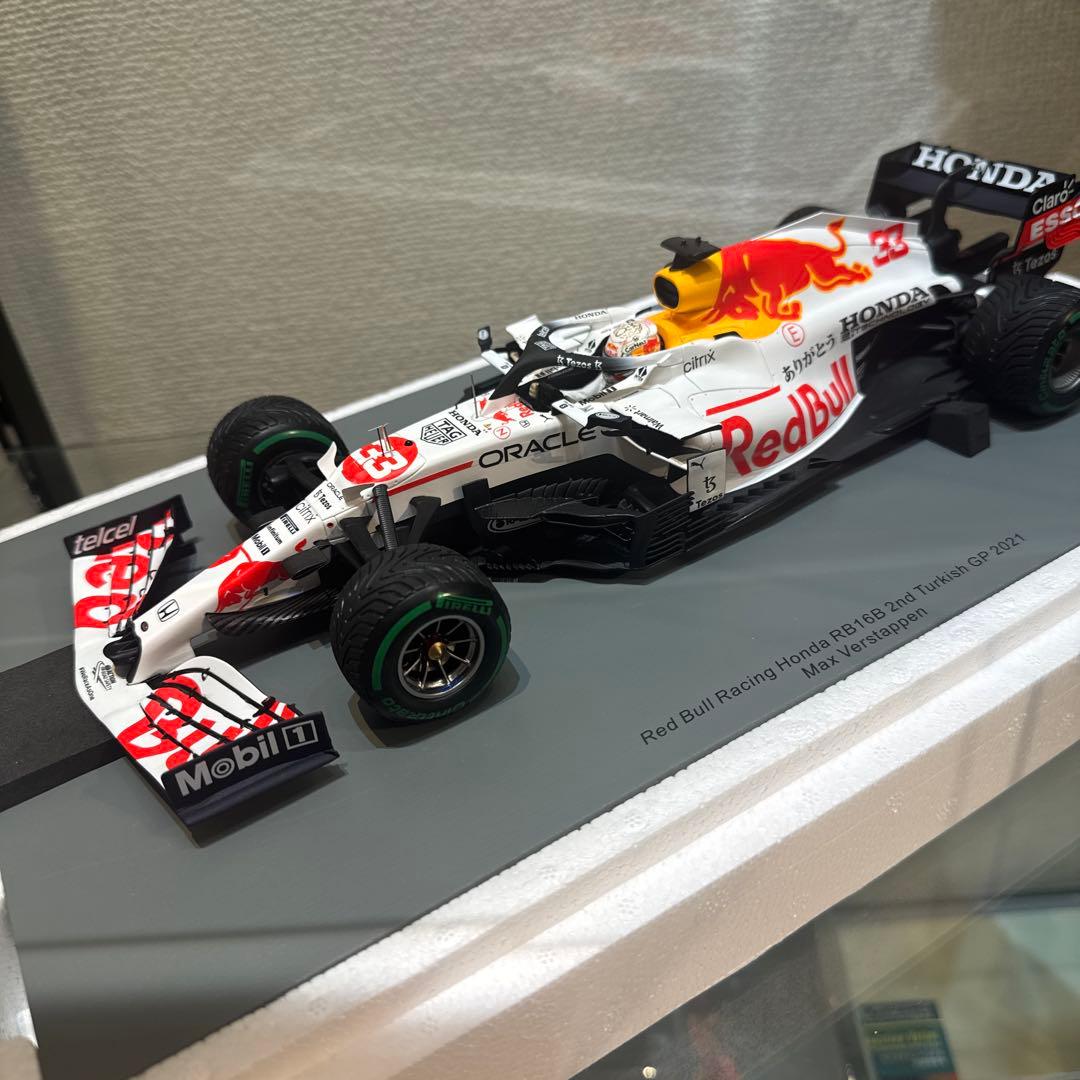 Red Bull Racing Honda RB16 1/18 ミニカー
