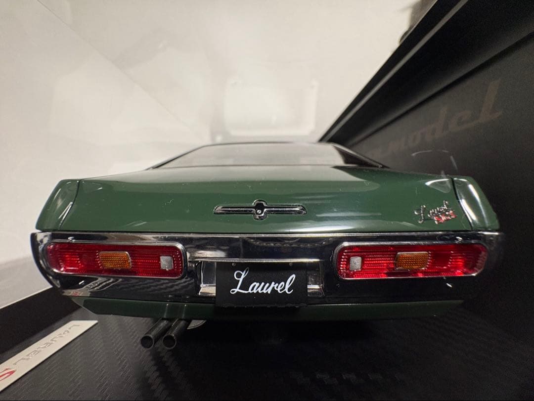 タムタム 1/18 Nissan Laurel 2000SGX