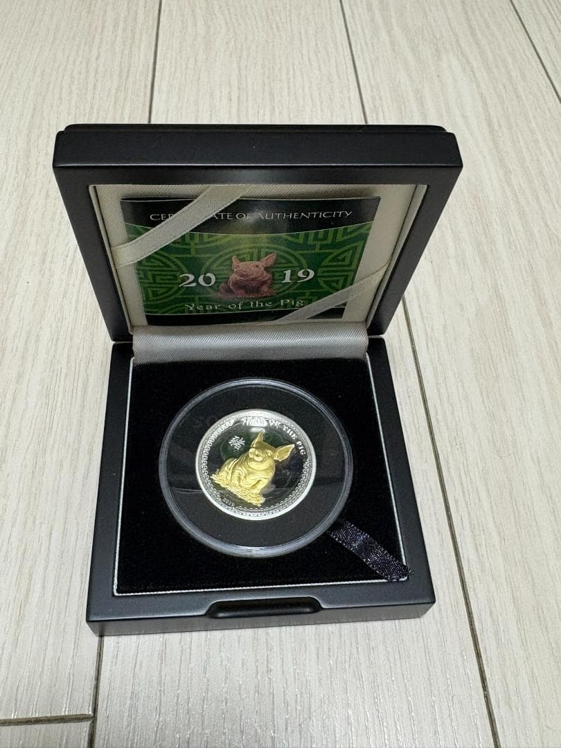 【新品/未使用】2019 パラオ　干支　猪図　金メッキ　5ドル銀貨