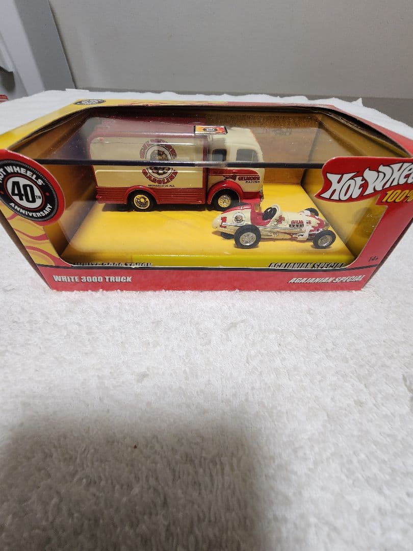 ミニカー Hot Wheels 40th Anniversary