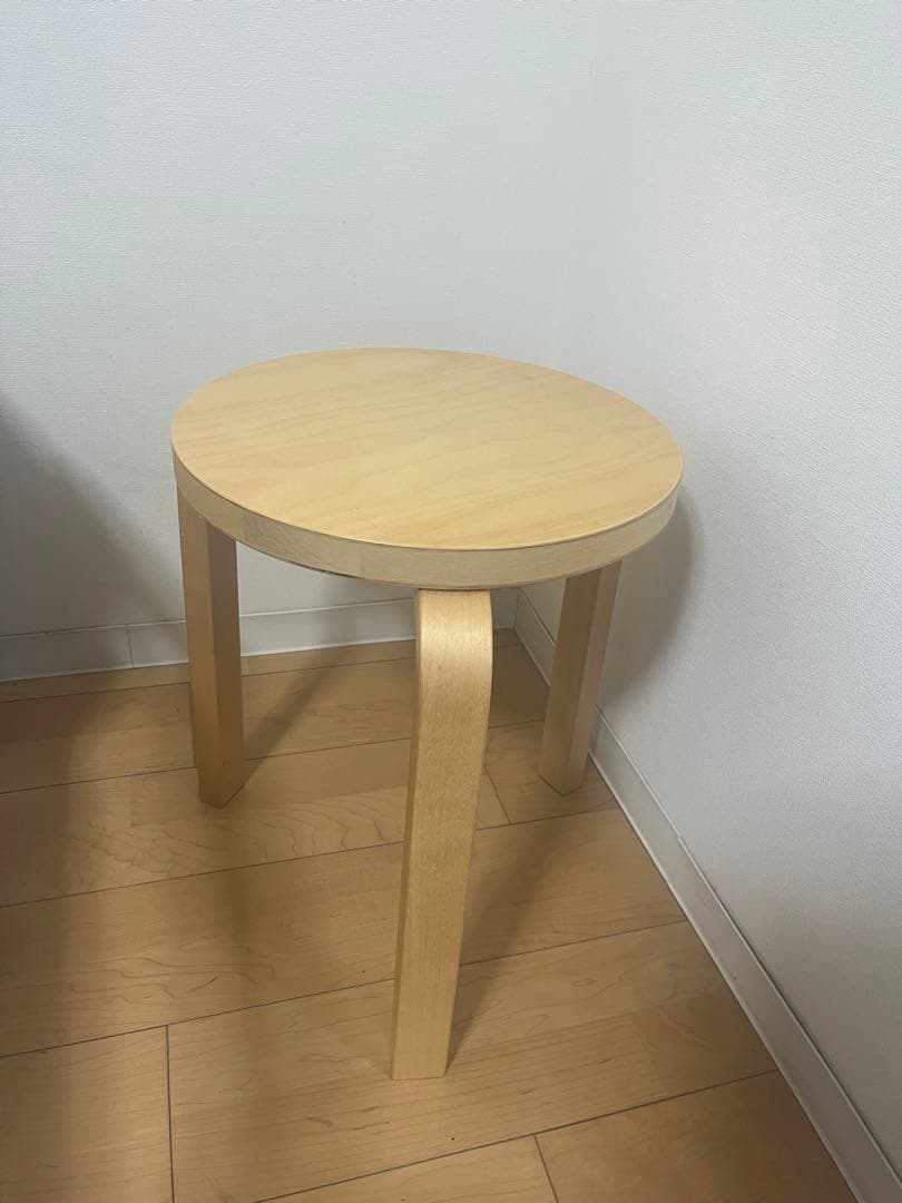 アアルト　スツール 60