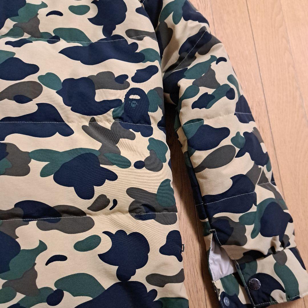 A BATHING APE　アベイシングエイプ　カモフラ　ダウンジャケット