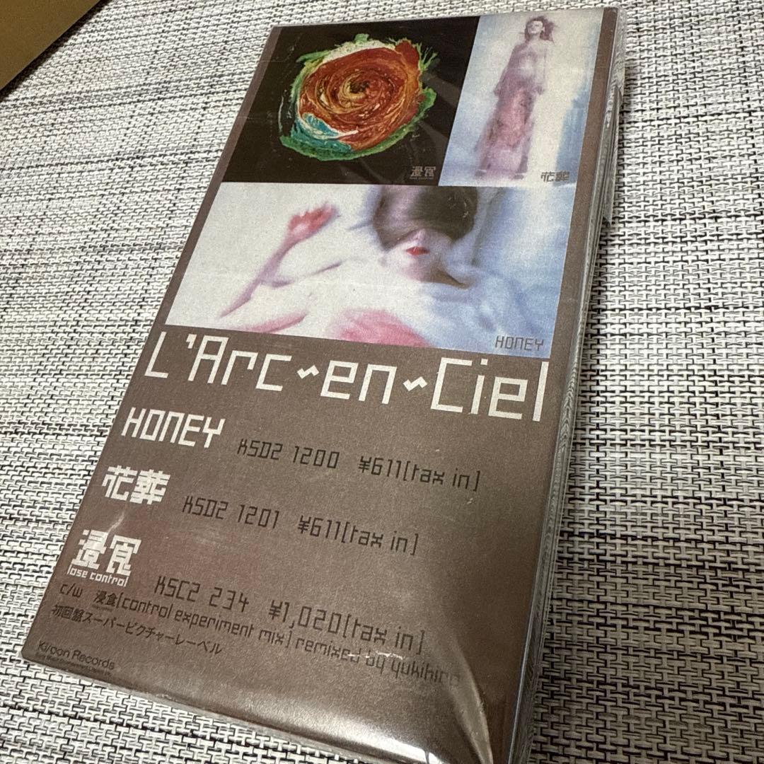HYDEIST 81°様 4/1購入 Sense of Time 94