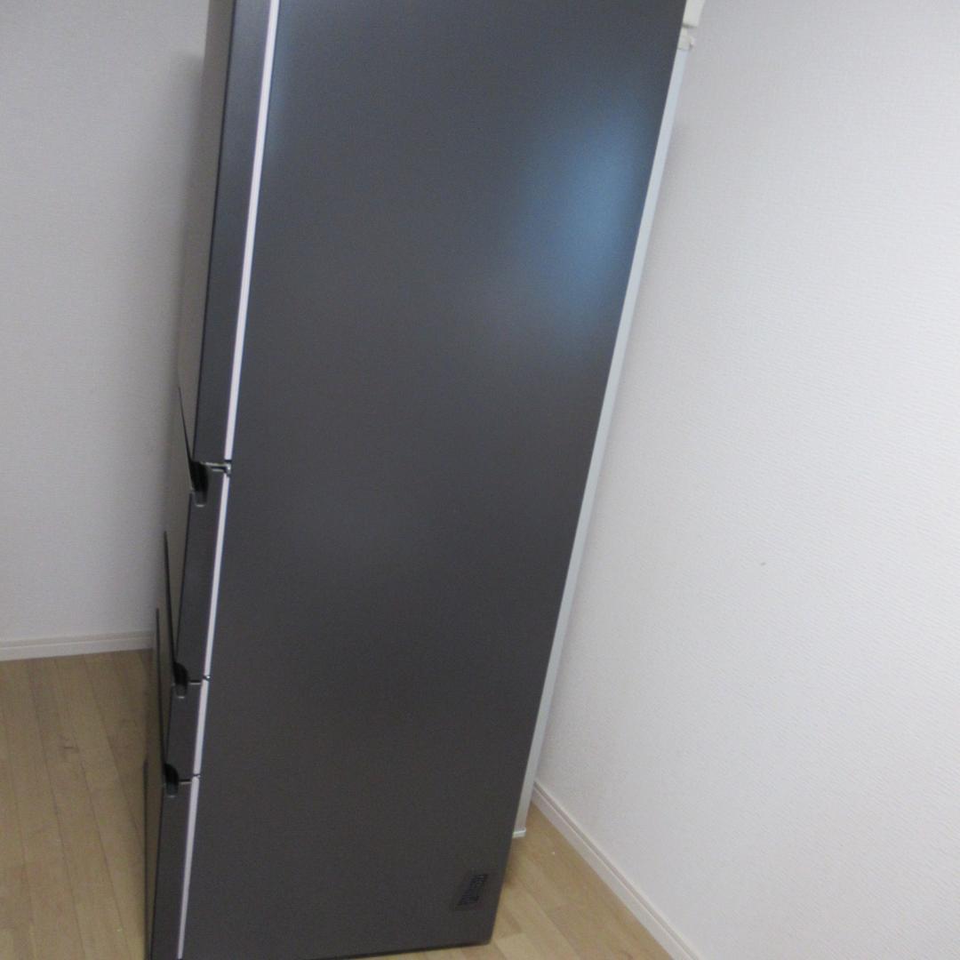 M1012X 東芝 6ドア冷蔵庫VEGETA GR-V550FZS 2023年