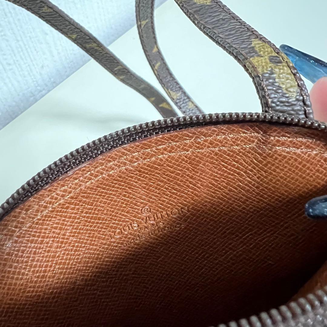 美品　ルイヴィトン　ポシェット　セクレ　ショルダー　モノグラム