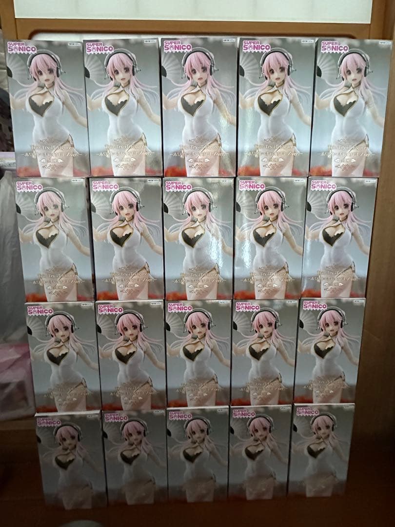 すーぱーそに子 ホワイト・チャイナドレスバージョン