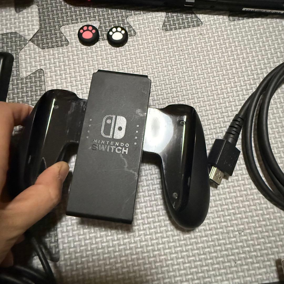 Nintendo Switch 本体セット　ネオンブルー・レッド　スイッチ