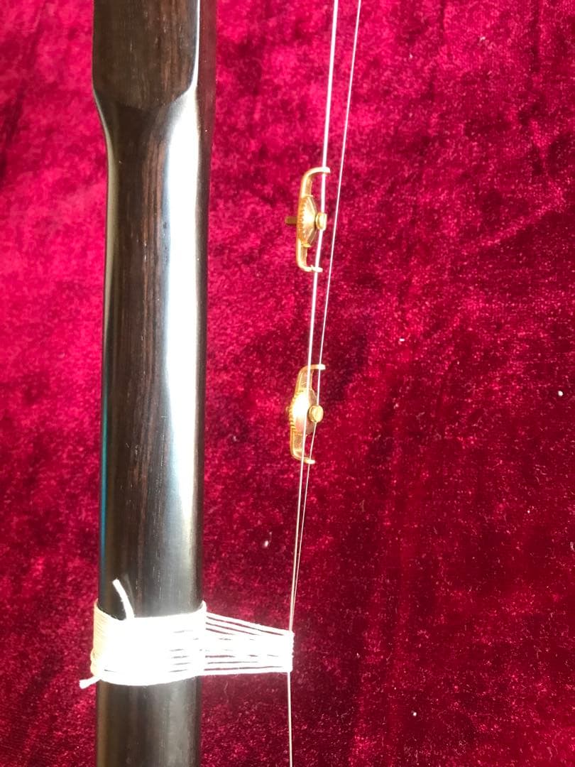 歳末特価・二胡★上級黒檀★古月琴坊黄建洪★十年保証★必需品揃い★100％評価