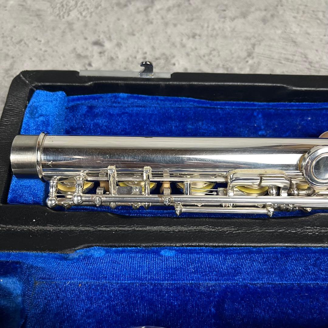 ヤマハ フルート YFL-211 ケース付 入門 初心者 吹奏楽