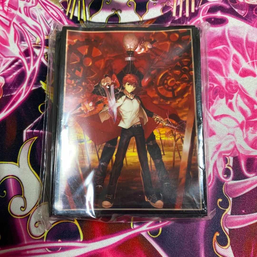 衛宮士郎　エミヤ　アーチャー　スリーブ