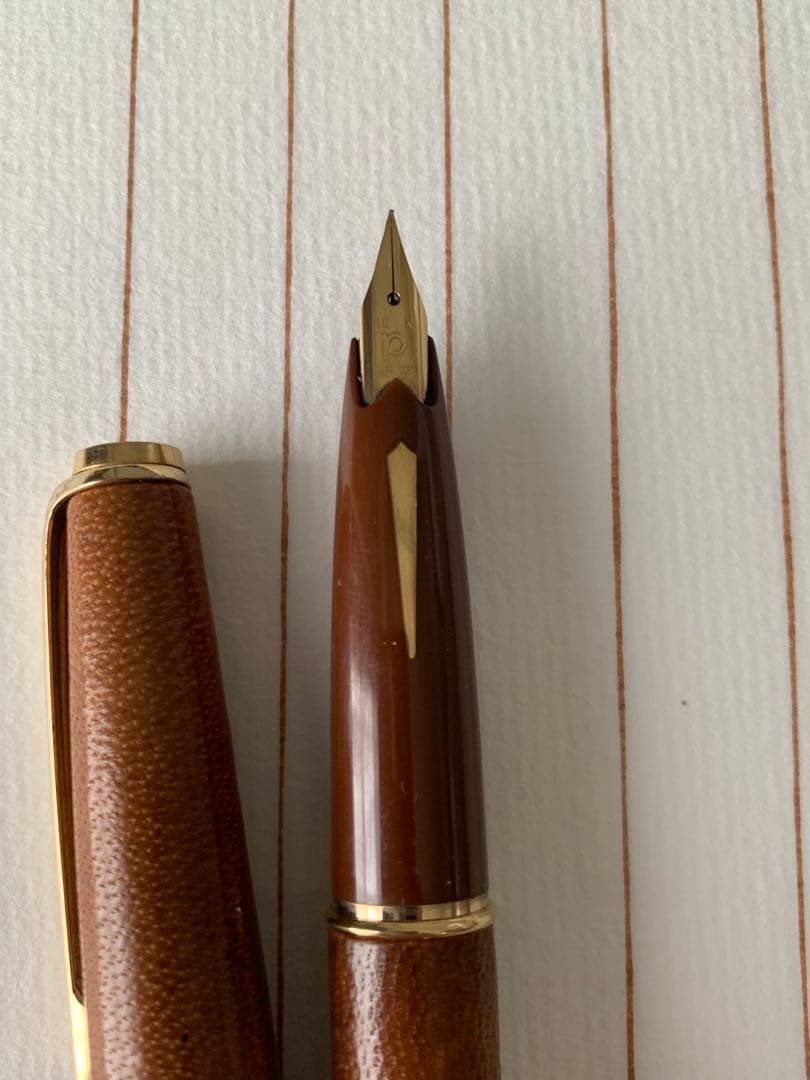 Platinum（プラチナ）レザー巻き万年筆 18Kペン先