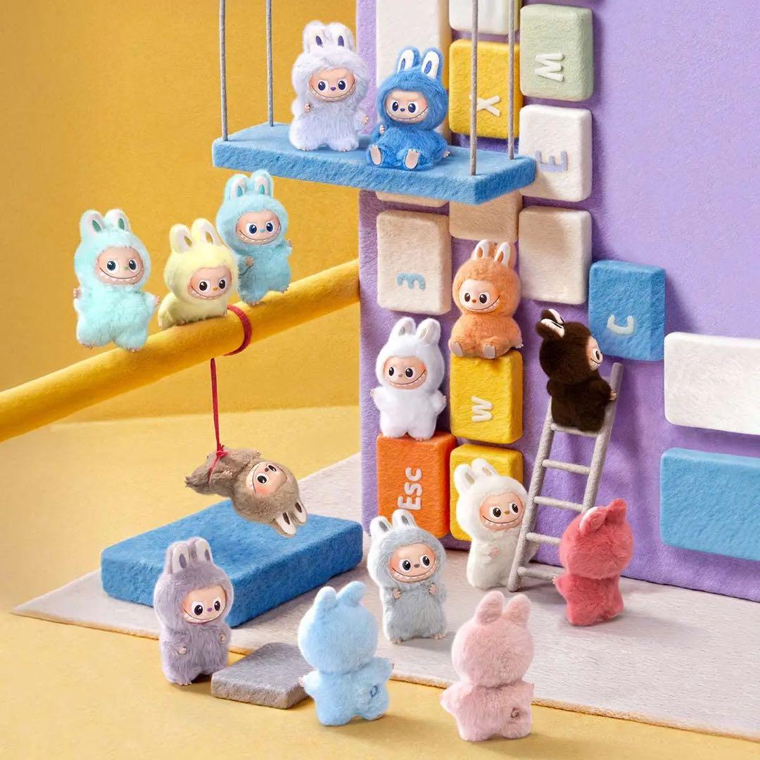 THE MONSTER PIN FOR LOVEシリーズぬいぐるみ（A-M）