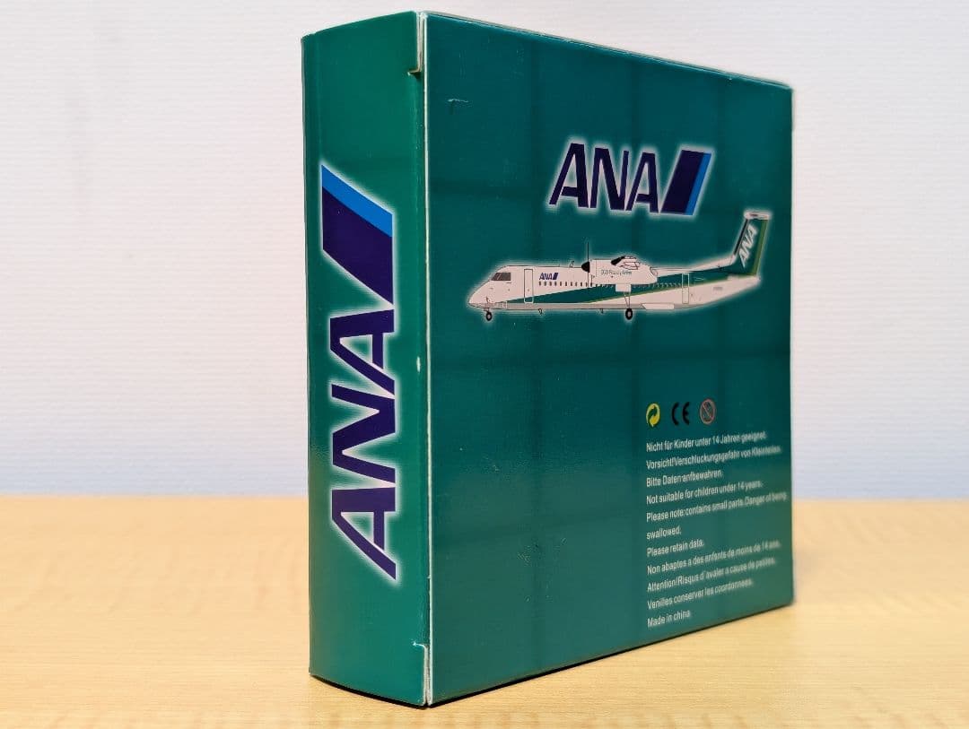 航空機・ヘリコプター ANA DHC-8-402Q Dash 8 JA856A