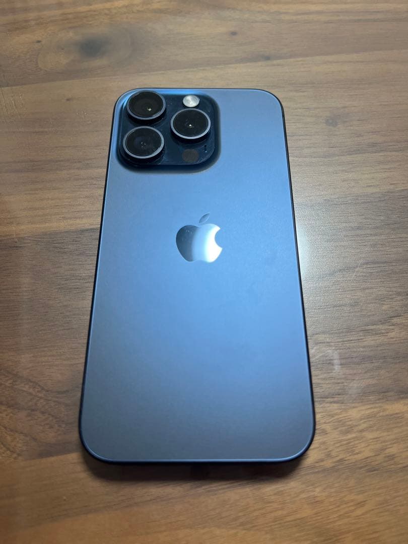 iPhone 15 Pro SIMフリー 256GB ブルーチタニウム