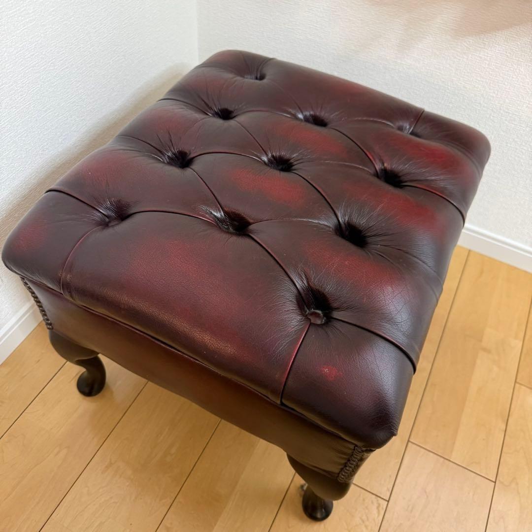 ディスティンクティブ・チェスターフィールド リーガル フットスツール
