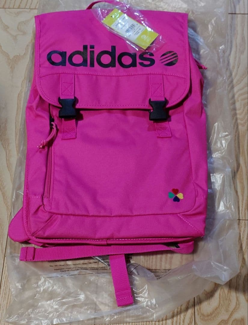 ももクロ ポシュレ 初代adidasリュック 佐々木彩夏 あーりん ピンク