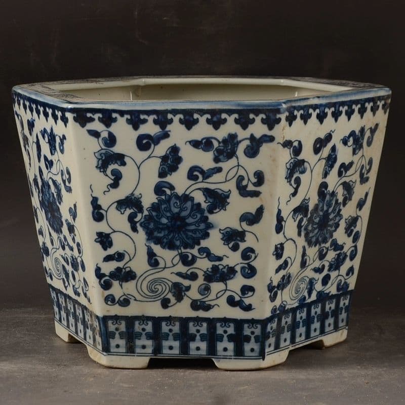 景徳鎮 青花纏枝紋六方植木鉢 陶磁器 盆栽鉢 工芸品 置物