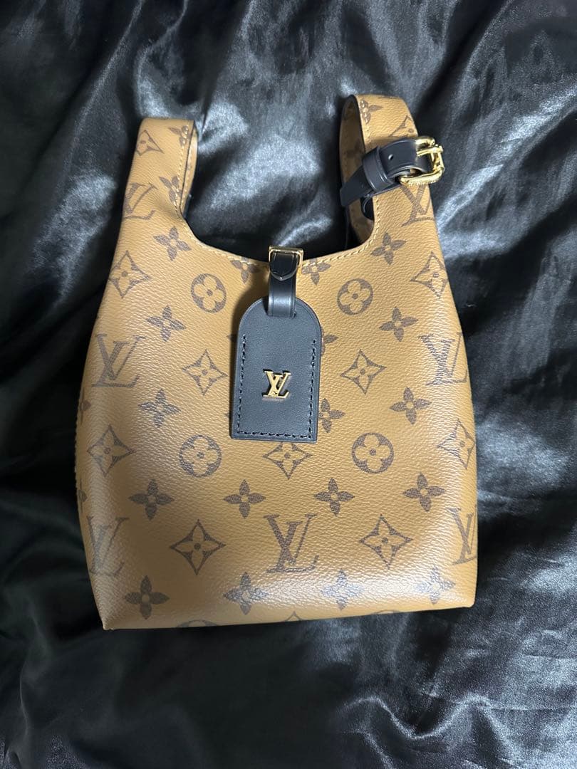 ヴィトンリバーシ.モノグラム柄.ハンドバック.バック.トートバック.ファッション