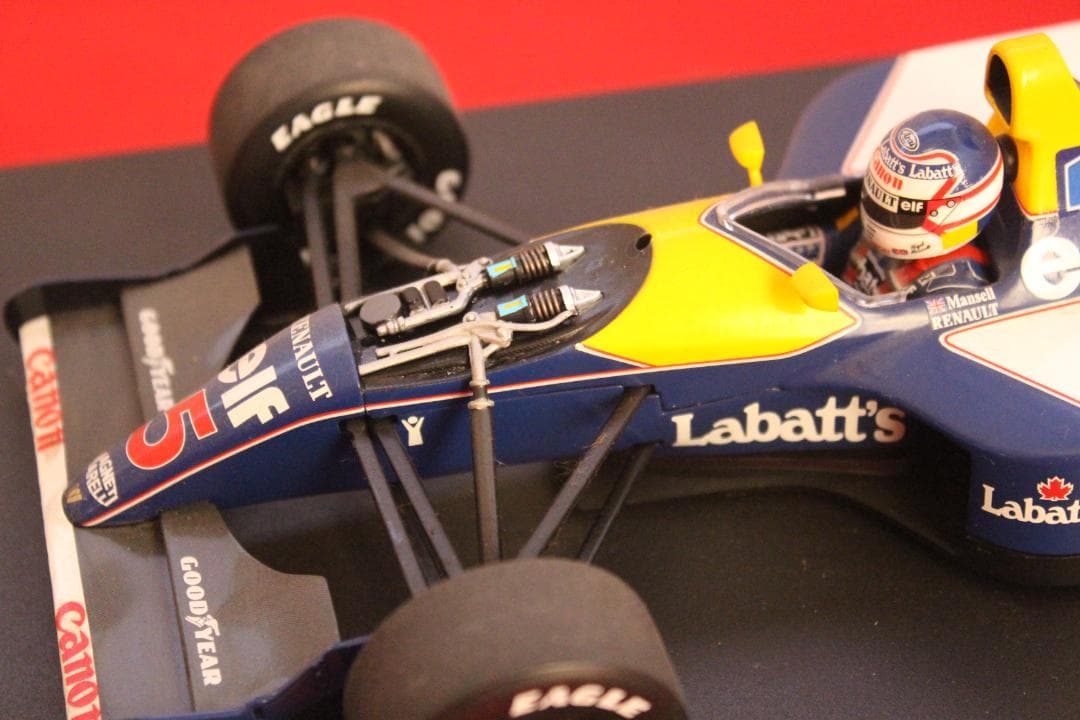 ミニカー 1/18・1992年 F1 ウイリアムズ・ルノー FW14B
