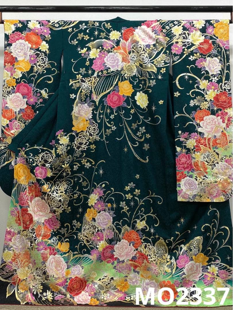 振袖 豪華 銀通し 刺繍 金彩 紋意匠 薔薇 身丈169cm パールトーン加工済