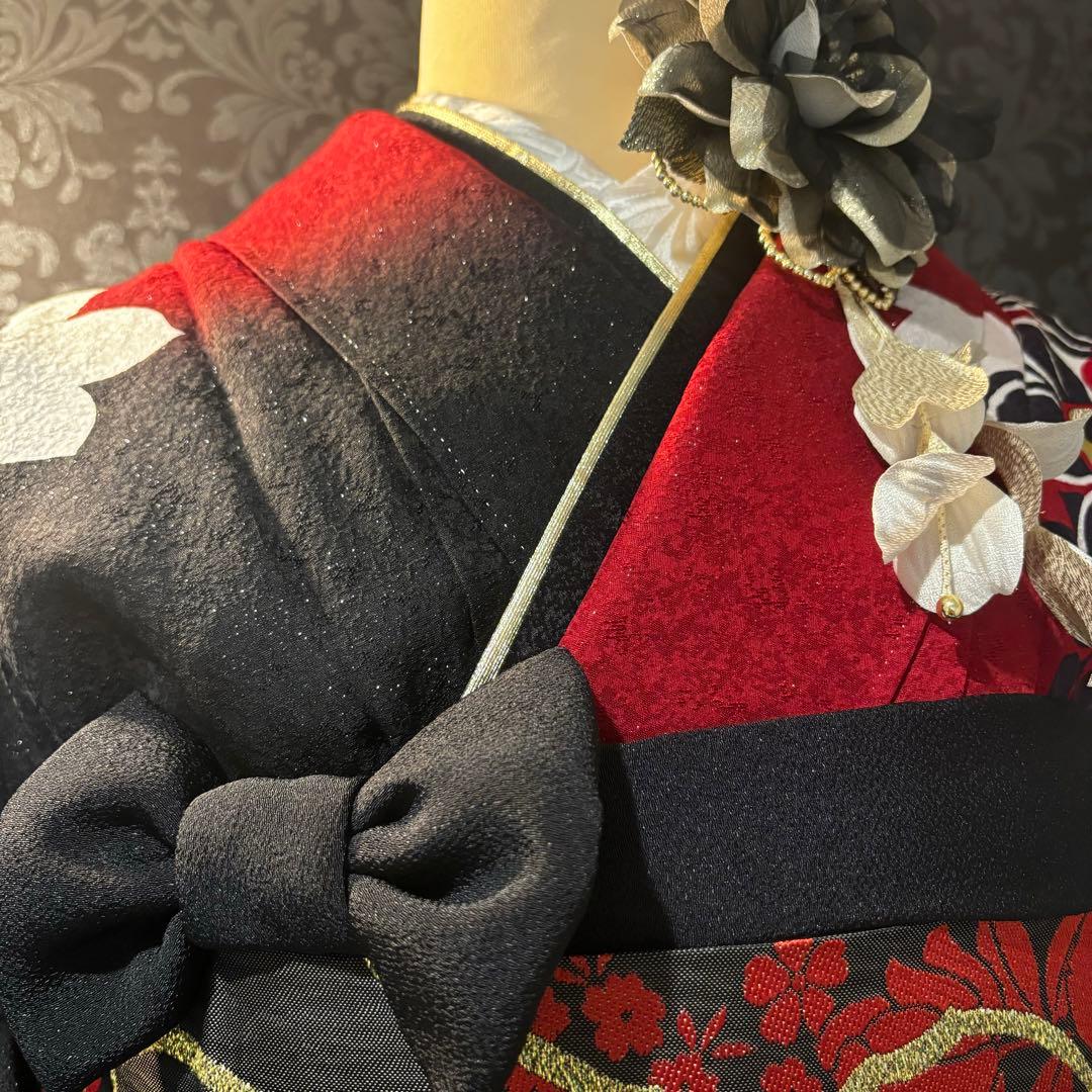 美品　銀通し　染分け　薔薇　金彩　逸品　振袖　フルセット 振り袖