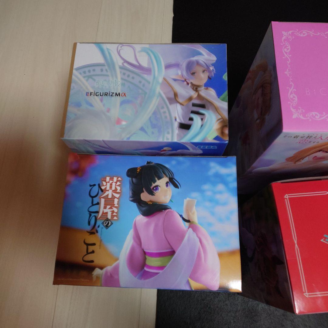 新品未開封　最終値下げ 可愛いフィギュア 12体セット